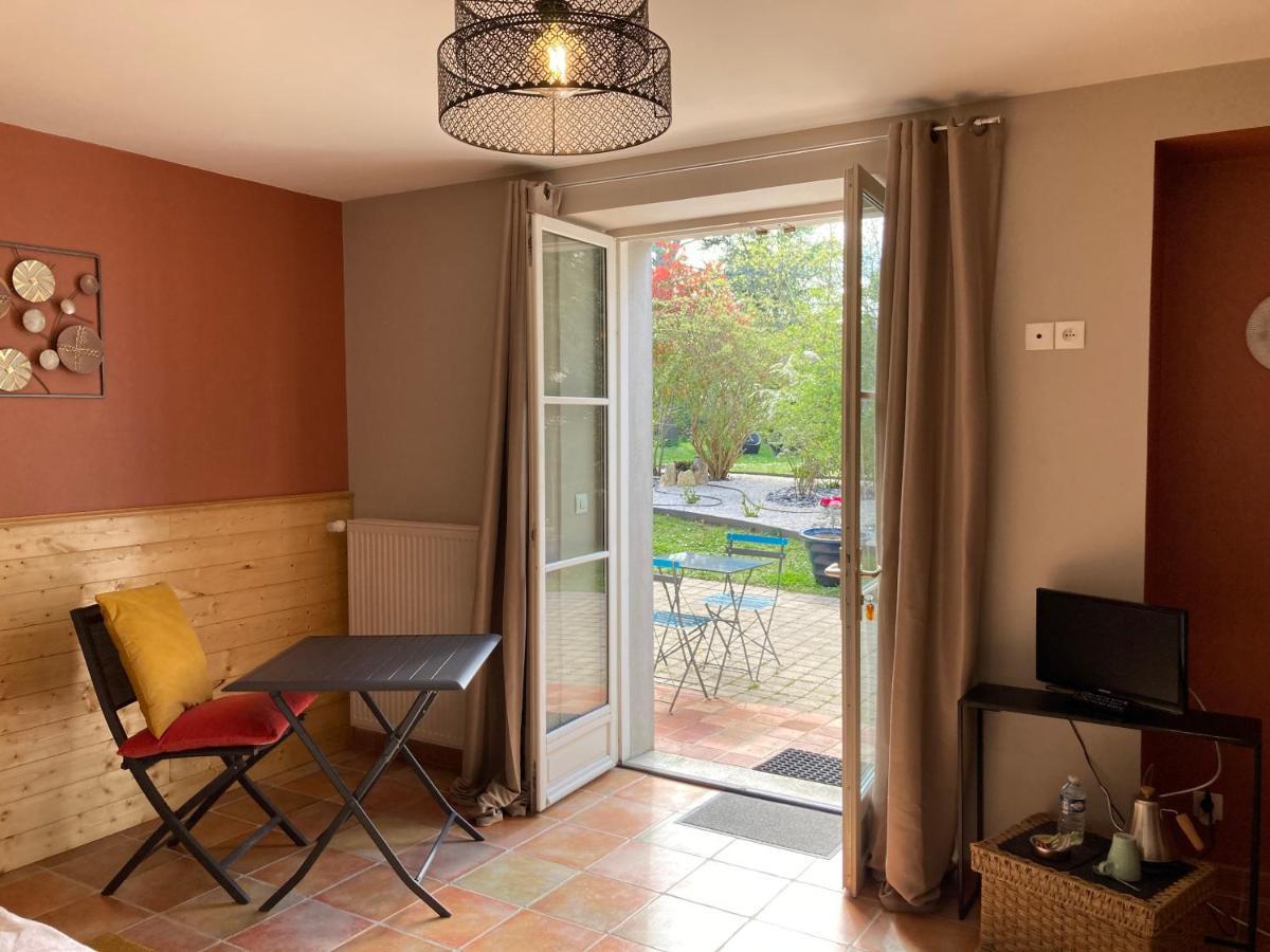 Le Chai De La Rose Spa Et Seances Bien Etre Doué-la-Fontaine Exterior foto