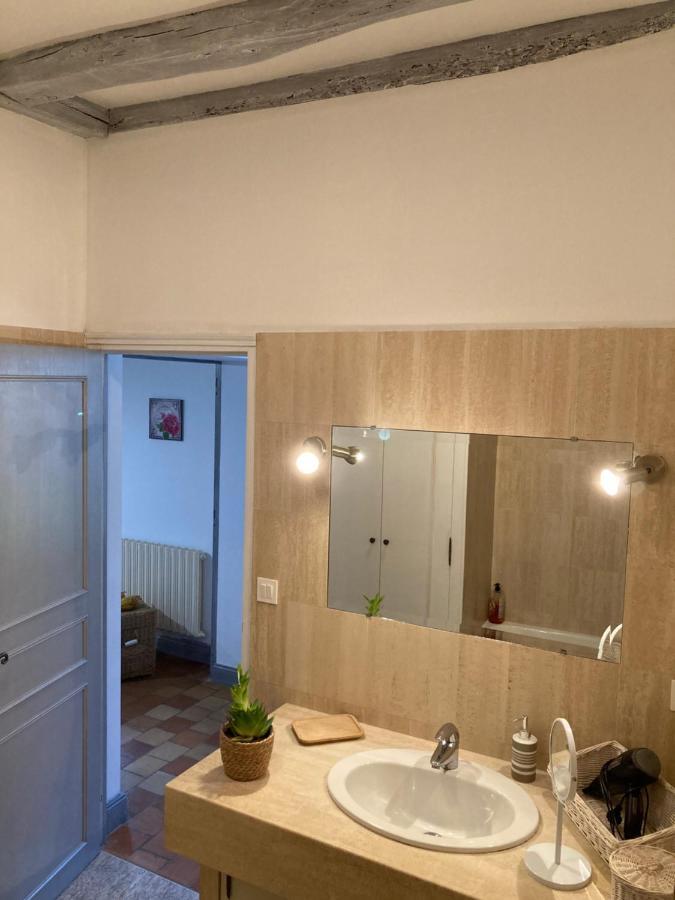 Le Chai De La Rose Spa Et Seances Bien Etre Doué-la-Fontaine Exterior foto