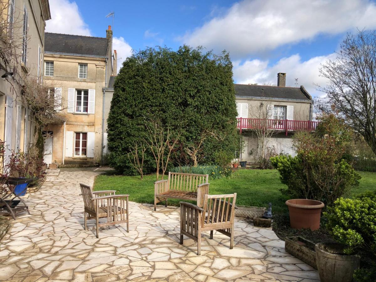 Le Chai De La Rose Spa Et Seances Bien Etre Doué-la-Fontaine Exterior foto