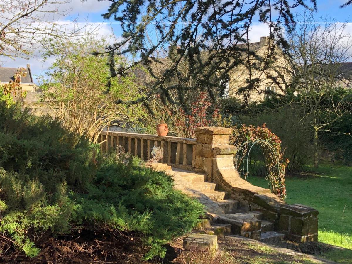 Le Chai De La Rose Spa Et Seances Bien Etre Doué-la-Fontaine Exterior foto